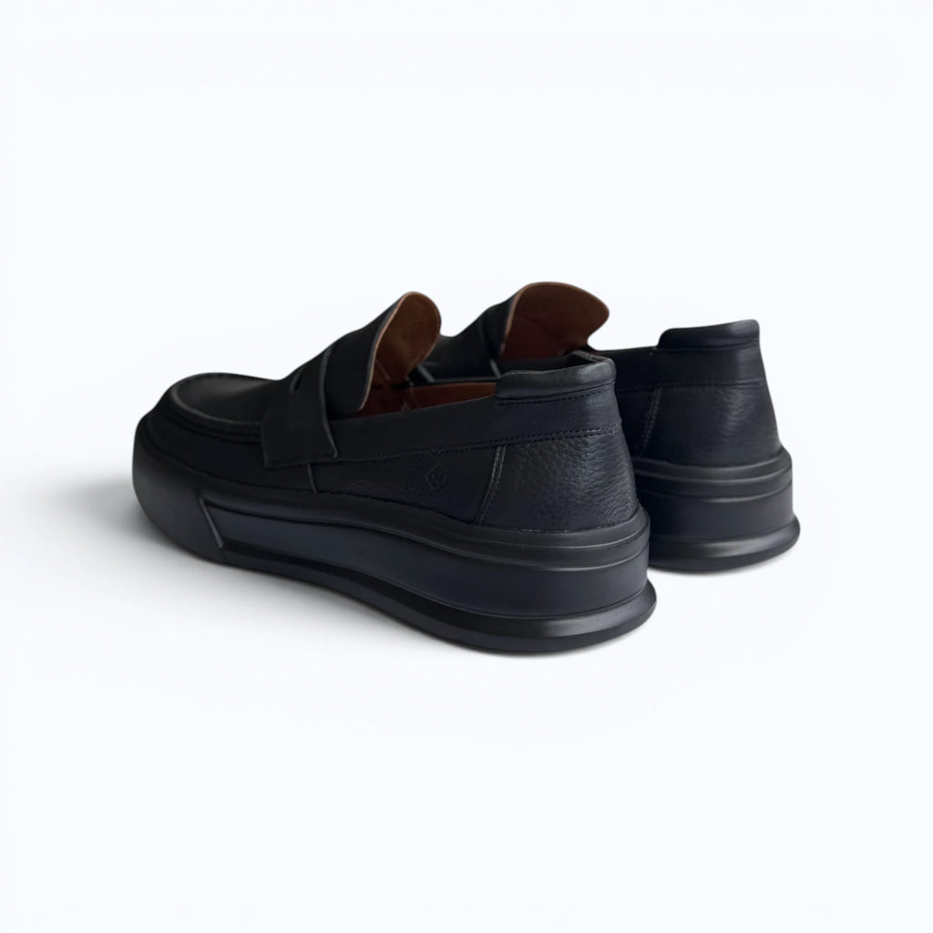 Sapato Ferraro Preto